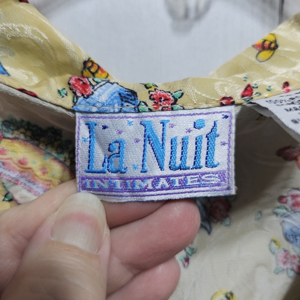 Vintage La Nuit Intimates Women's Floral Garden Print Lounge Gown One Size. - Picture 6 of 9